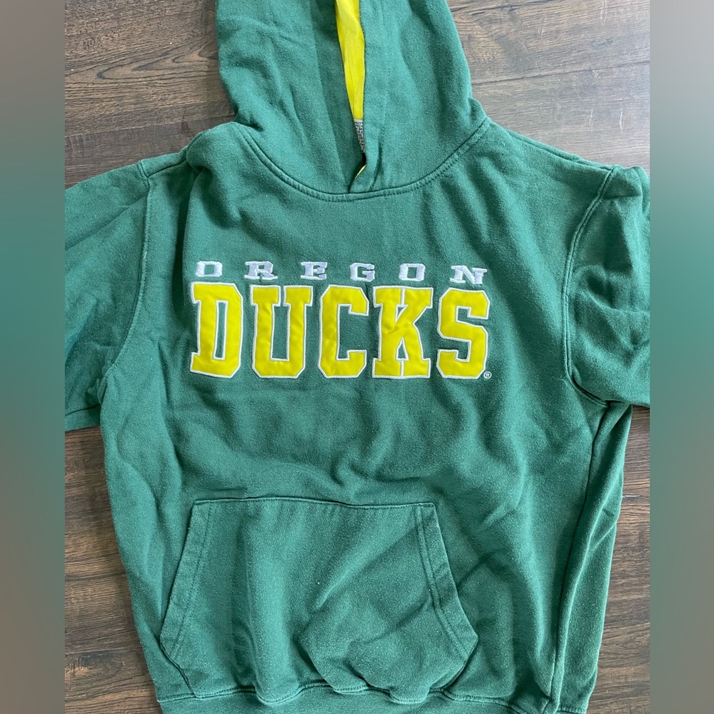 Oregon Ducks Hoodie Embroidered